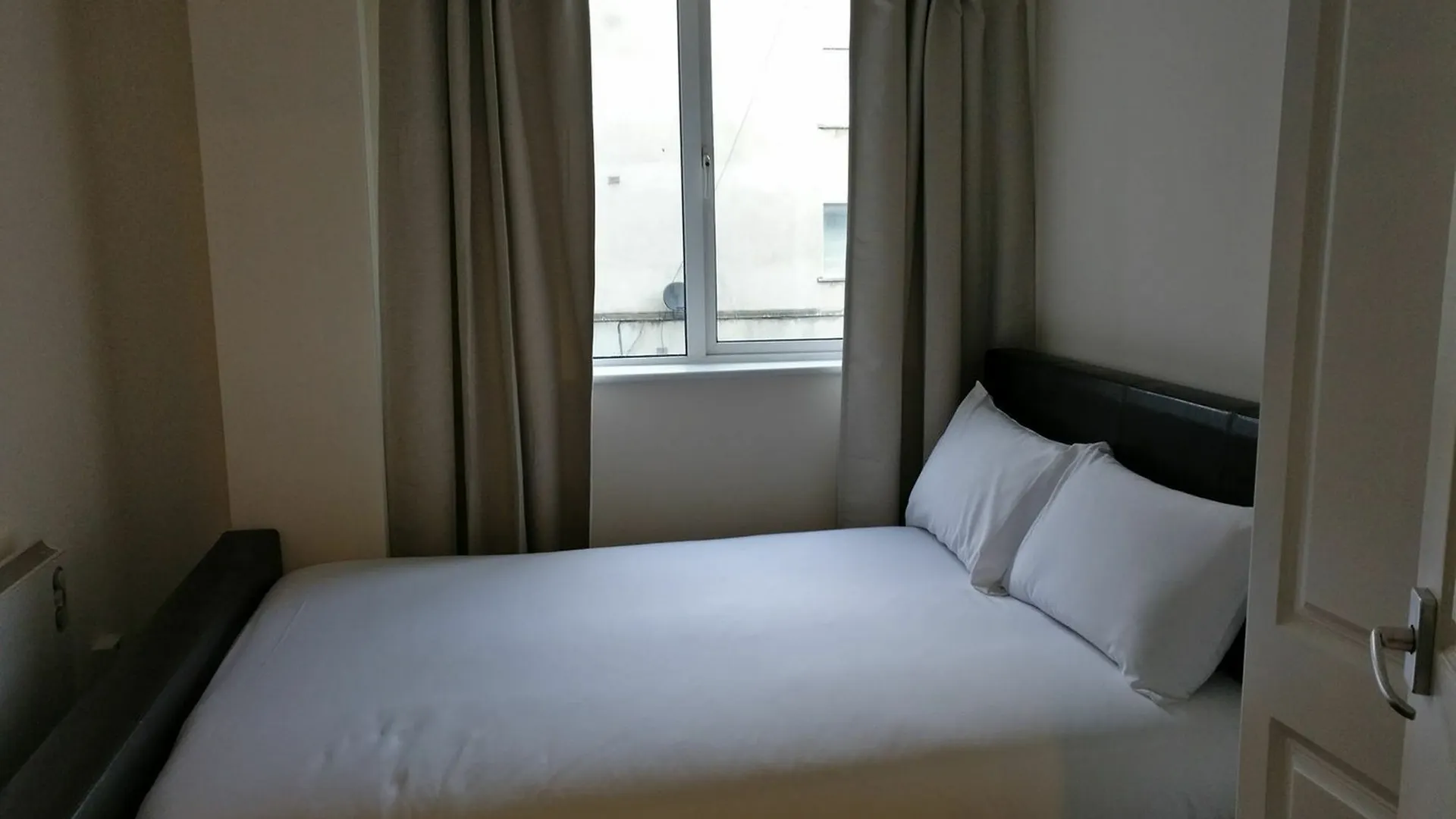 Apartment Metrostays - Antiques Quarter Dublin Ireland